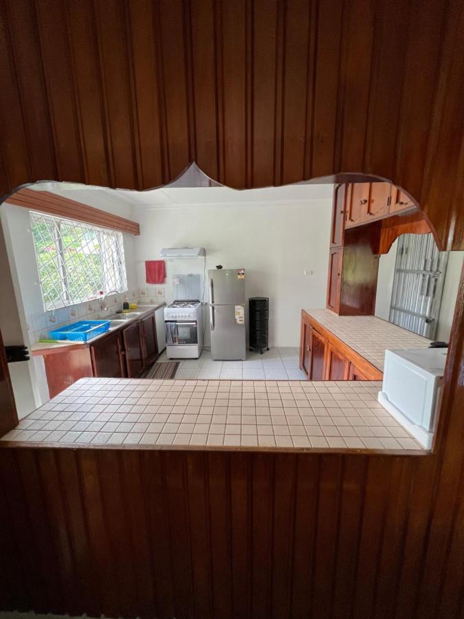 Hill Bottom Accommodation Сува Екстериор снимка